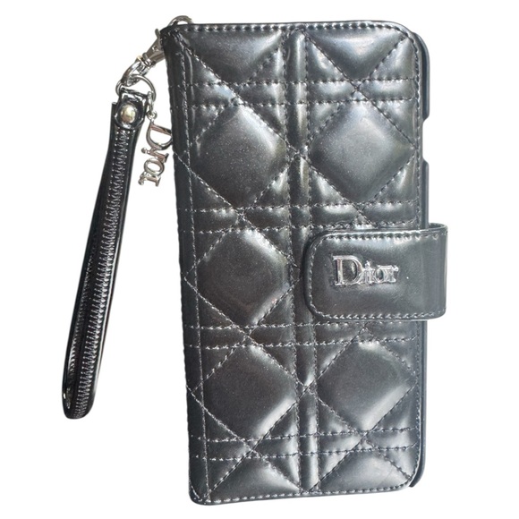 Dior Shiny Black Quilted Phone Case - Picture 13 of 16